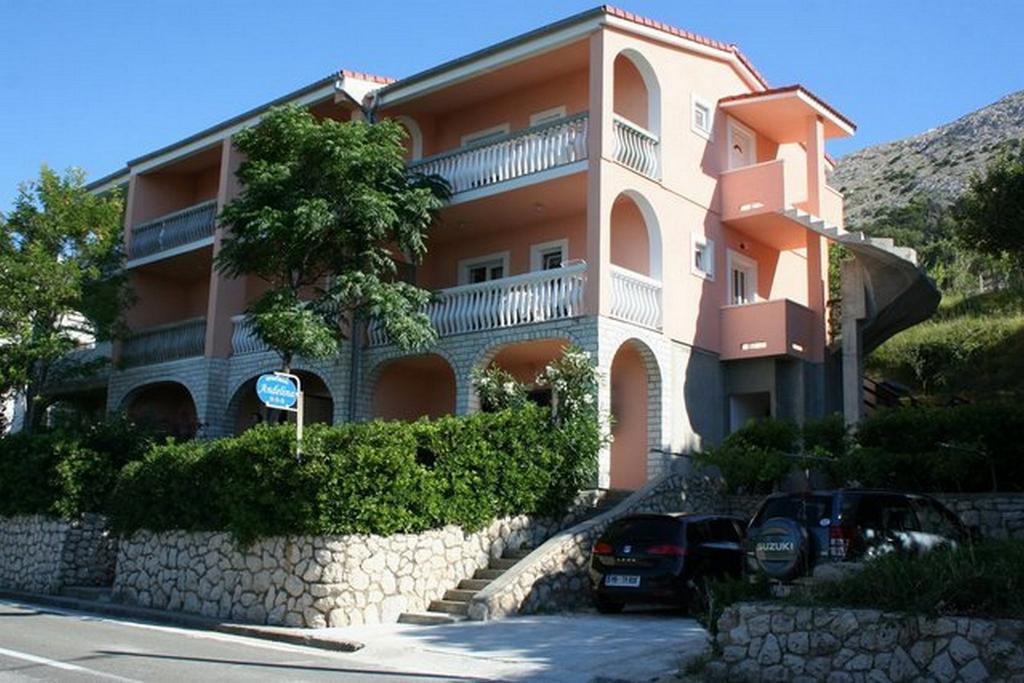 Apartments Andelina Pag Town Exterior photo