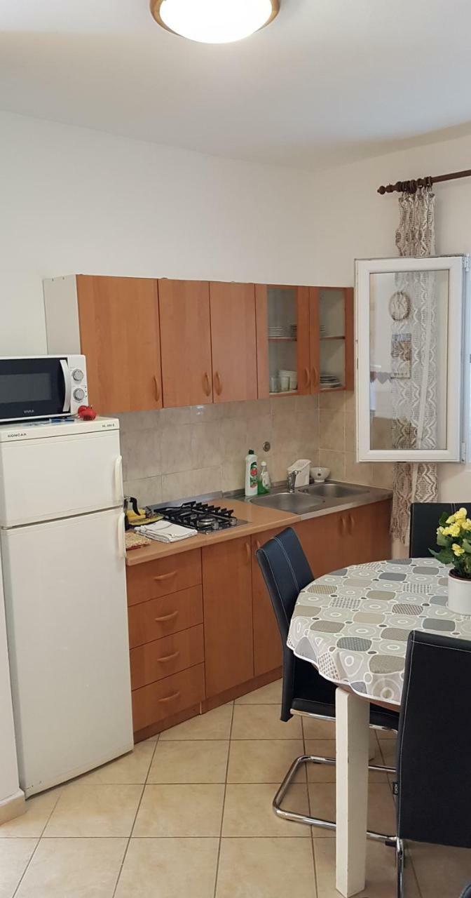 Apartments Andelina Pag Town Exterior photo